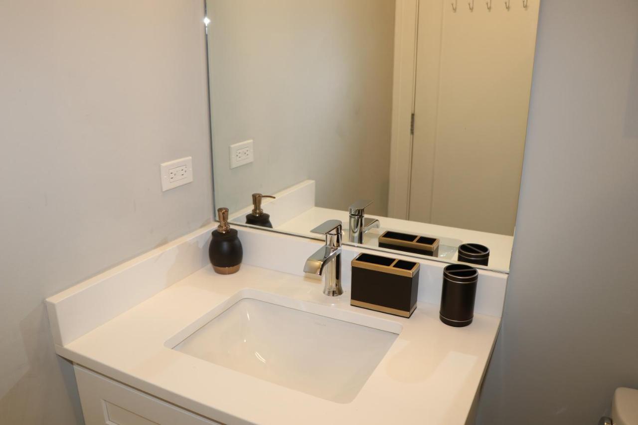 Chicago Exquisite Haven 2Bed 2Bath Near Downtown And United Center Apartamento Exterior foto
